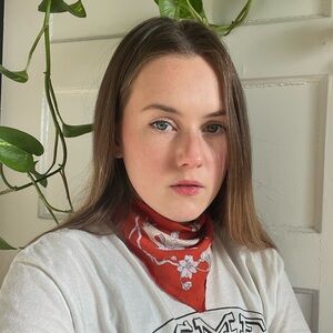 Meet your Posher, Emma